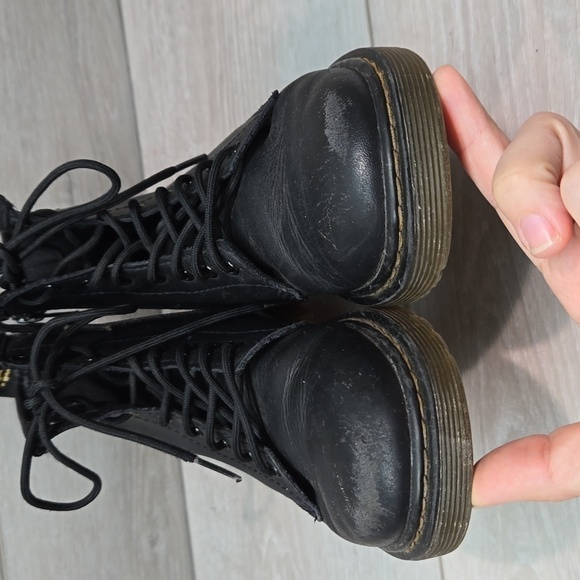 Doc Dr.Martens Kids  Ankle Tractor Platform Chunky Leather Boots shoes 2 - Picture 5 of 12
